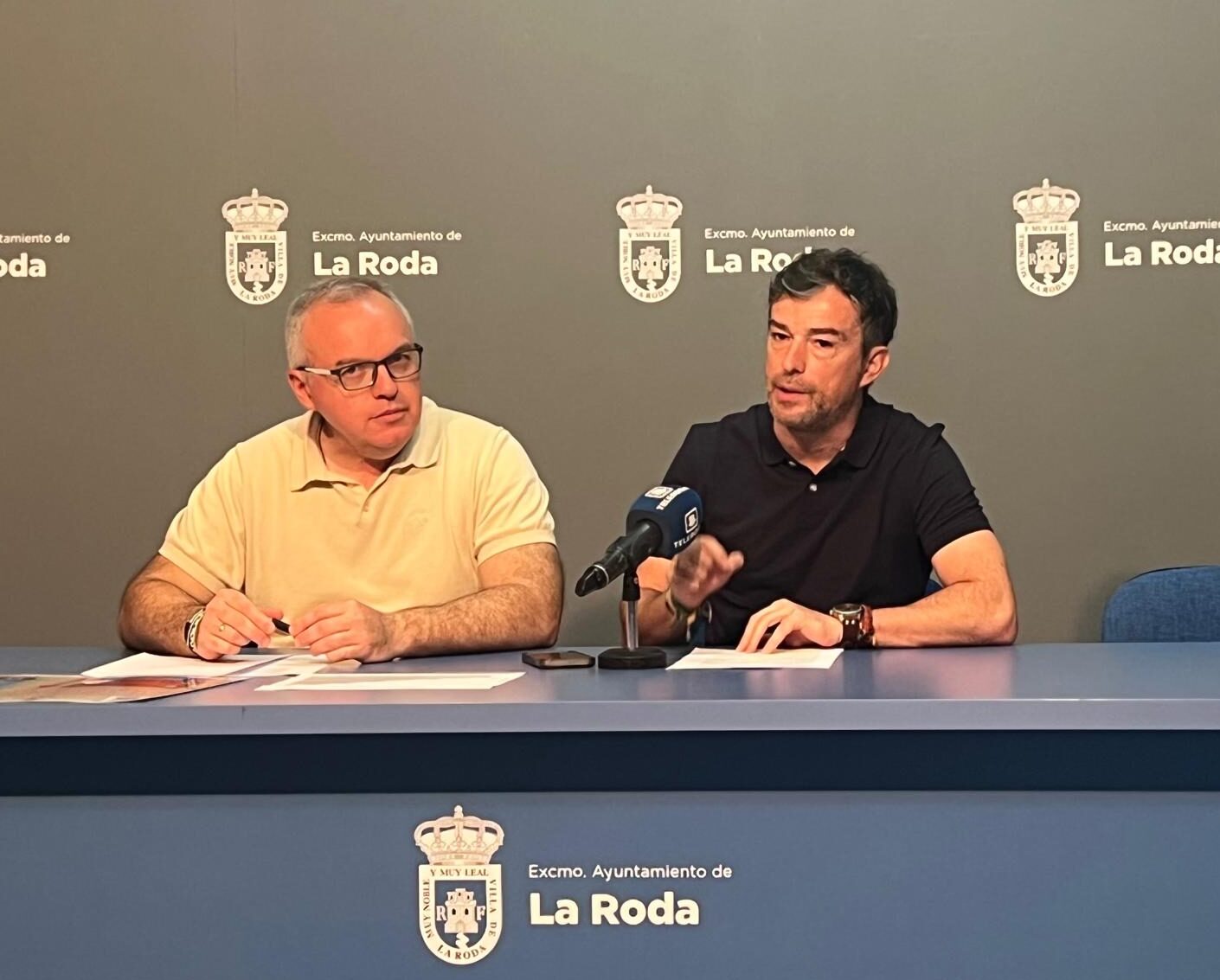 santi y edu impuestos julio26
